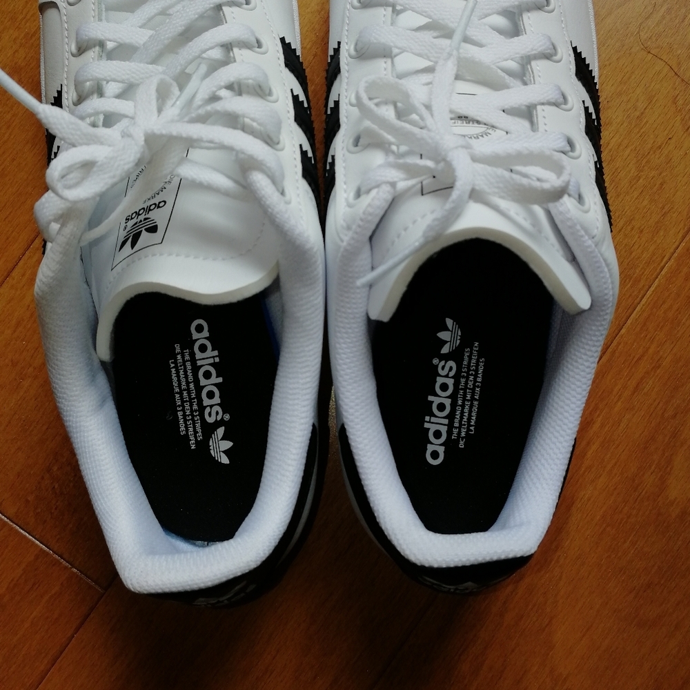 ADIDAS Coast Star J Walking Shoes White Sneakers Sportswear Leather EE9698 - Picture 8 of 14